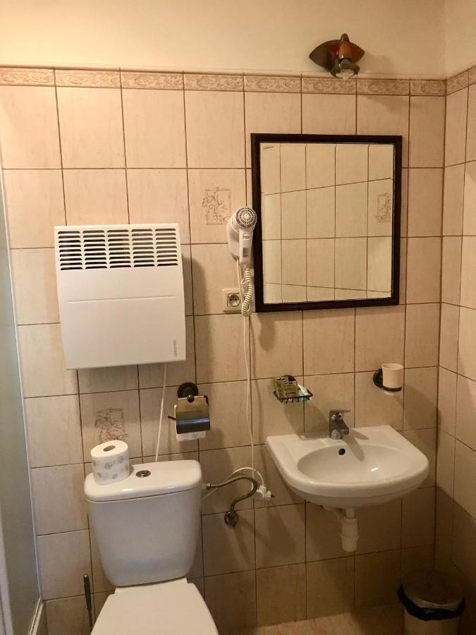 Dworek Biala Dama Nieborów Esterno foto